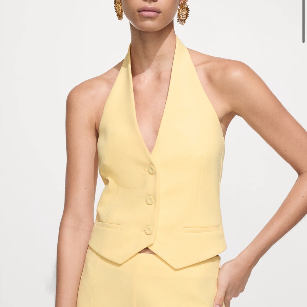 NWOT Mango Halter Vest size S